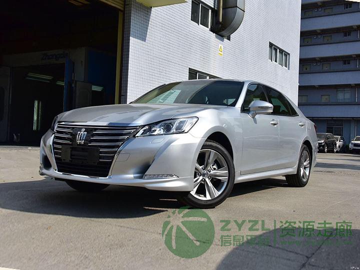 丰田皇冠 2015款 2.5L 行政版